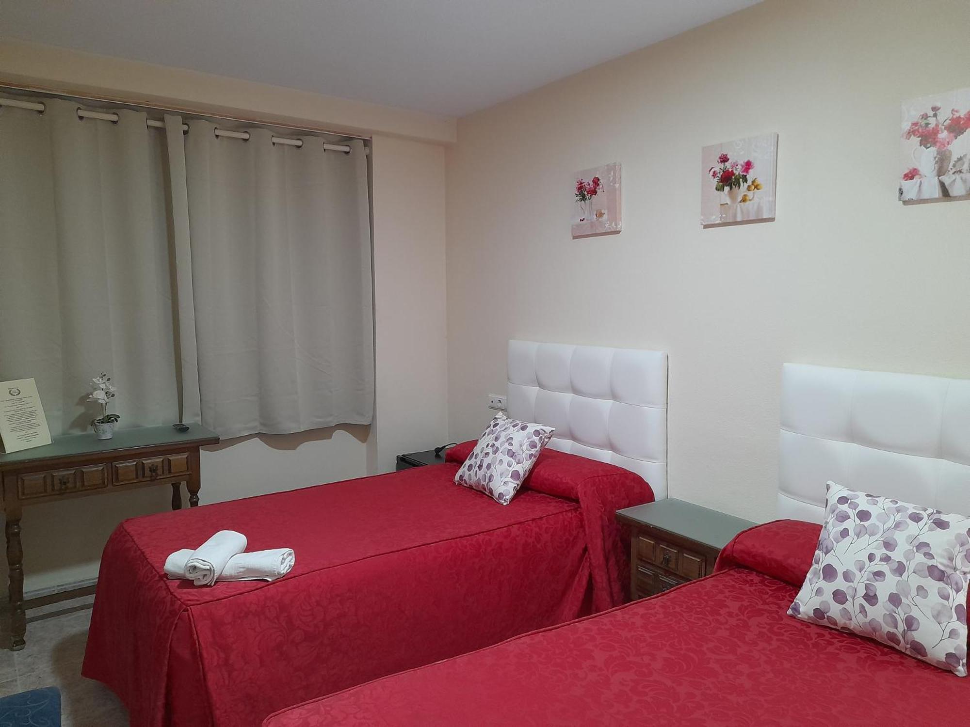Hostal San Roque Guadalajara Exteriör bild