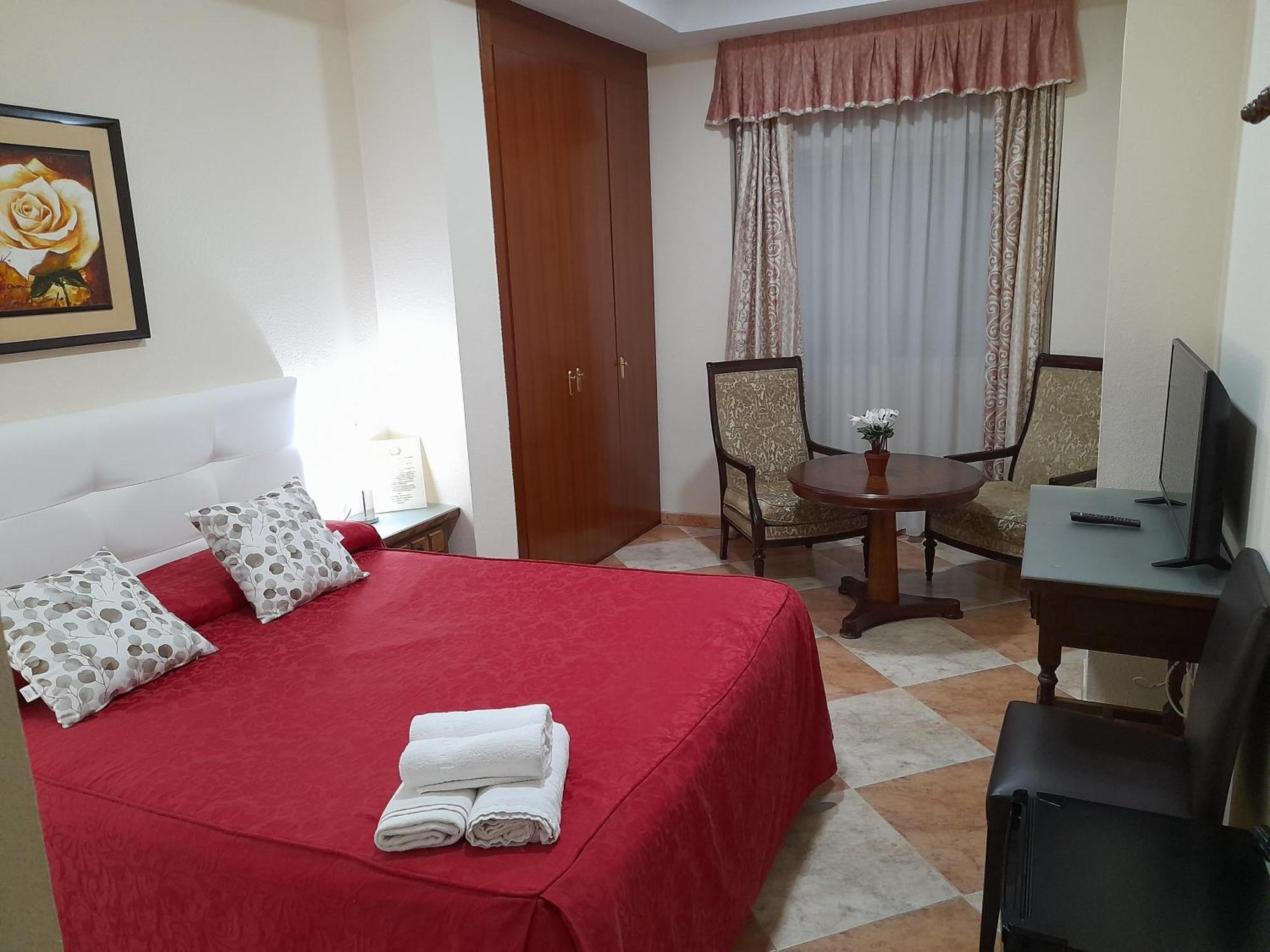 Hostal San Roque Guadalajara Exteriör bild